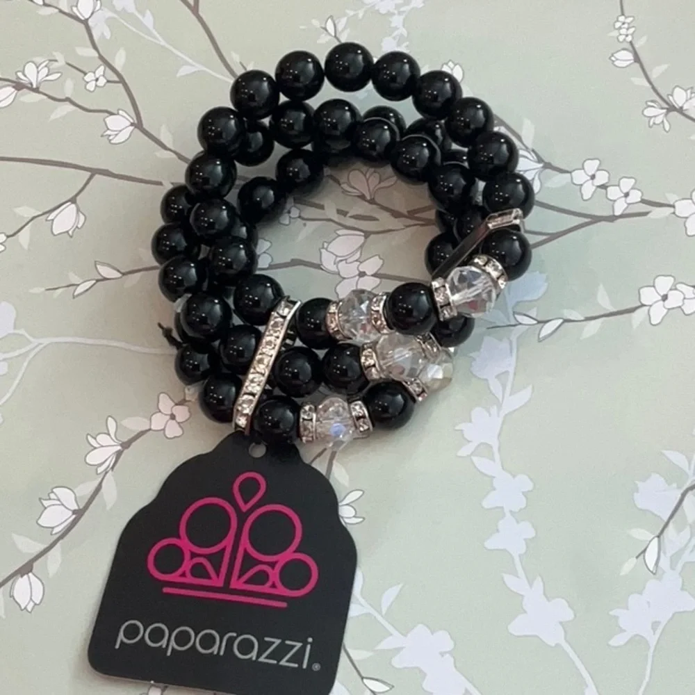 ❄️ Paparazzi | Black and Clear Beaded Bracelet Multi Strand Bohemian
